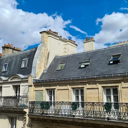 Casalionelparis Charming 1820 Flat With Ac, Elevator, Queen Bed, Near Le Louvre *